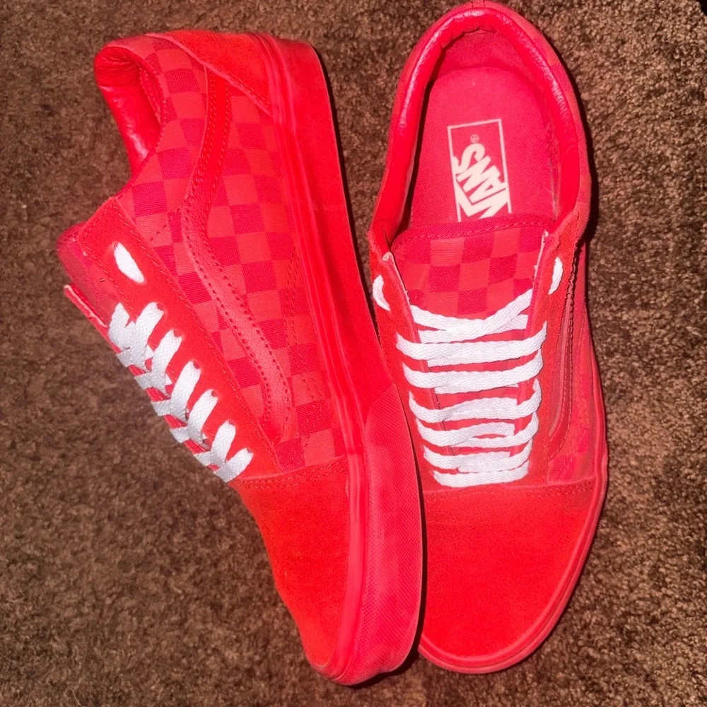 Vans Old Skool Tonal Toro Red Checkered Sneakers Canvas/Suede Men’s Size 9.5 - Picture 4 of 8